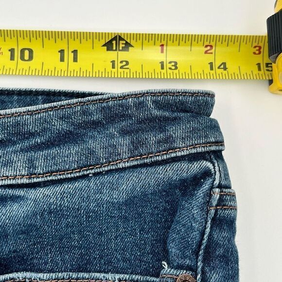 Women’s Abercrombie and Fitch A&F HARPER LOW RISE SHORT Jean Blue 26/2 - Picture 6 of 8